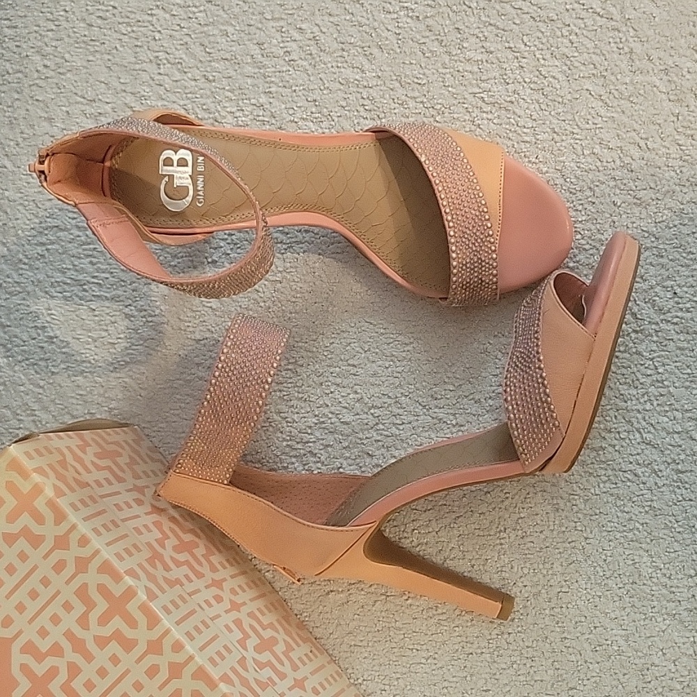 GIANNI BINI Coral Pink Heels Sz 8.5
